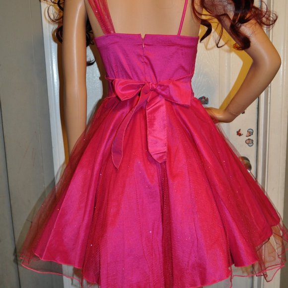 Elegant Pink Strapless Dress - Picture 4 of 6